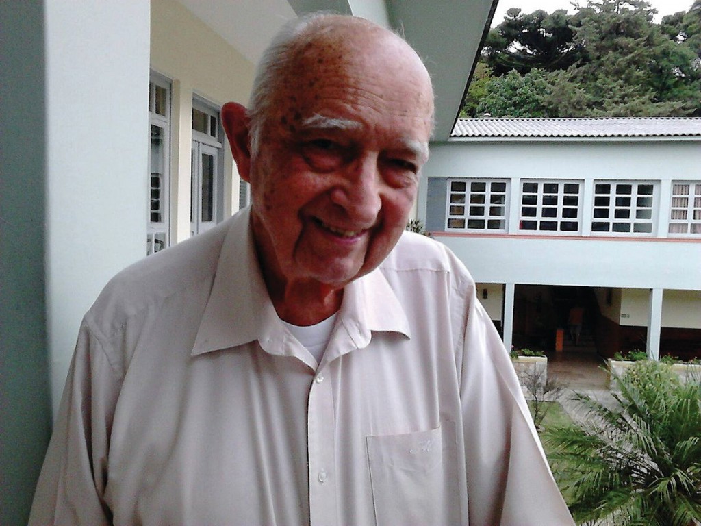Padre Humberto completa 85 anos