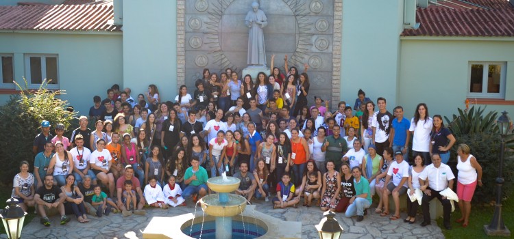 90 jovens  da paróquia participam do II Encontro Jovem de Espiritualidade Palotina
