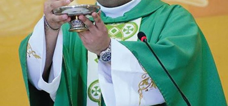 Padre Erick toma posse como pároco nesse domingo (26)! Participe